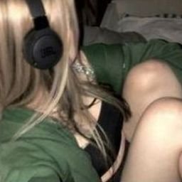 Eviegfa5977892's profile picture. 