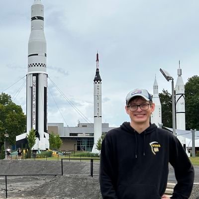 former naval nuclear propulsion engineer, UAP researcher and part-time creative for tv/film. not in it for the money. for business- rob@liesabove.com