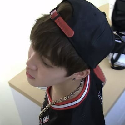 #JIN:Sorry to My international ARMY that I am not good at English But I love you ♡