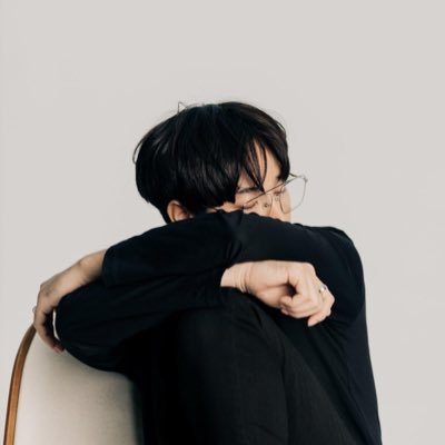 charinnk's profile picture. @peckpalit🩵 @Ppsanta🤍 @perthppe🖤