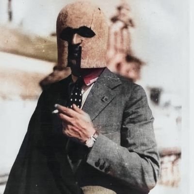 RojaGuilla's profile picture. .