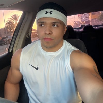 5'8 guy with 8inches dick 😮💨😮💨. ❤️🔥https://t.co/DaaXOkMHuh❤️🔥