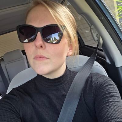 spaceaura27's profile picture. Boss by day — slut by night.
🎮 Gamer girl with a love for smut.
Talk nerdy to me 😈🤓

✨ Join me at my other socials for even more fun 😉