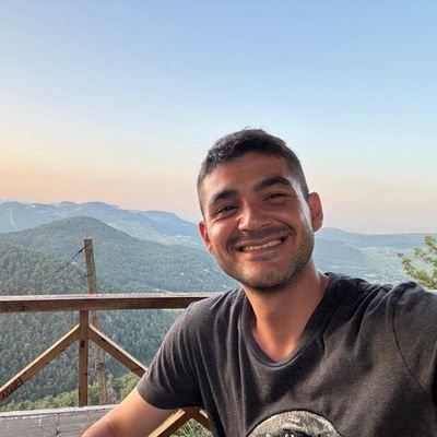 mekanzamaninsan's profile picture. 