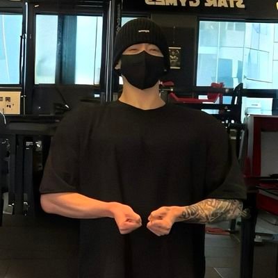 Yazjani_cst's profile picture. 7