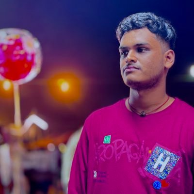 MenujanSut87945's profile picture. 