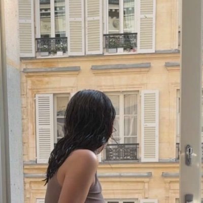 boobpogo's profile picture. feed your head