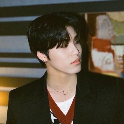 svlen8's profile picture. 