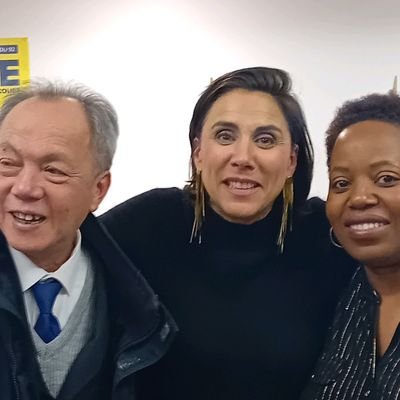 tiakakatia's profile picture. Francaise de coeur et d'esprit, vive la 🇫🇷 !