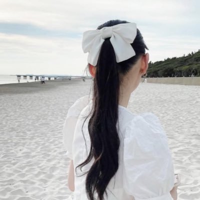 y_equal_t's profile picture. 取引垢。関東┆🚺┊20↑┆取引経験200↑┊=LOVE💗⇢ 音嶋､(なぎさ)､≠ME💎⇢ 鈴木､≒JOY👑⇢ 山田､乃木坂💜⇢ 一ノ瀬､久保､愛宕(山下､飛鳥､阪口)､櫻坂🌸⇢ 佐藤┆現地トレor郵送トレ希望┊至らない点もあるかと思いますがよろしくお願いいたします。