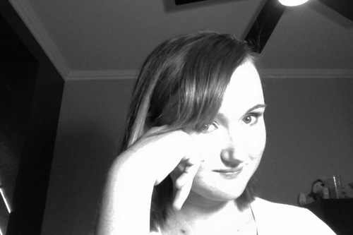 sparkfire56's profile picture. I am girl with a big heart and big dreams. Give me wings and I will sore. Hopefully into the direction of an author, psychologist, or better yet both.