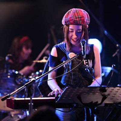 littleneem(@littleneem)Vo.&Keyでした! GLAYピアノ弾き語り(お休み中)→ https://t.co/I1EXPm13sI インスタ→chikolittleneem たまにwagamamaピアノサポート 2024.08.26にえいてぃーズ始動