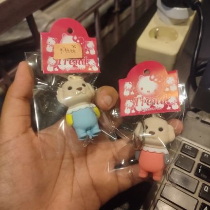 kippingwsirens's profile picture. 1+1=8