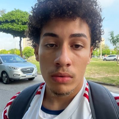 ex atleta de jiu jitsu campeão brasileiro 5 vezes. @flamengo