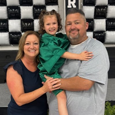 Husband, Father of 3, Charlotte, Avery, & Meadow’s Papi, Believer in Christ, Muskogee 9th Grade Football