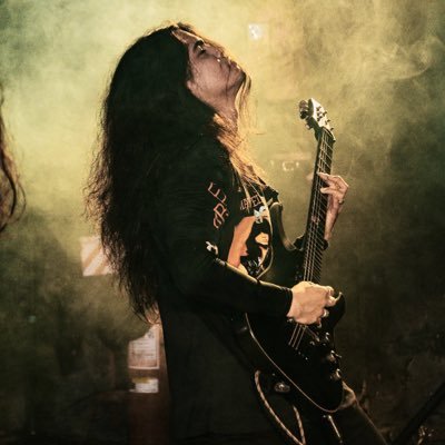 Artista soporte de #YngwieMalmsteen Ingeniería Eléctrica-@fpuna Guitar player #ExtinctionPy