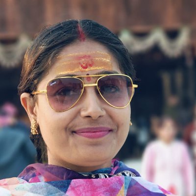 Pandeyji_555's profile picture. 🔮 Astrologer | Life Guide
🌙 नौकरी • 💖 प्रेम • 💰 कर्ज
🚫 तंत्र-मंत्र बाधा से मुक्ति
🏠 घर-बधवाने हेतु परामर्श
📩 DM for Consultation
💬 Connect on WhatsApp