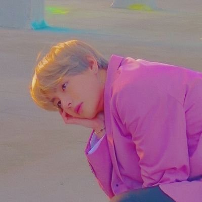hello, i'm bear 04er 🇻🇳 | fan account @BTS_twt✨
TEAMWORK MAKES THE DREAM WORK🫶💜