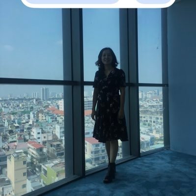 Chào bạn, mình là kỹ sư CNTT yêu thích lối sống tối giản, hòa hợp với thiên nhiên, con người thiện lành, hào sảng đang theo học Dượng Tony mỗi ngày.