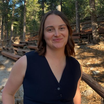evelynquartz's profile picture. Former Capitol Hill staffer. Oregon-based. Often in the woods with my dogs. Interested in the post-liberal left. On Substack.