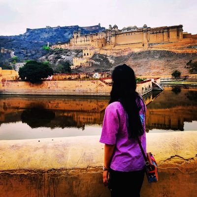 HemuKhichar's profile picture. Aspirant.