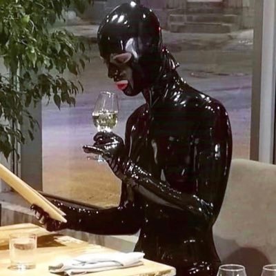 🔞old acct got hacked at 30k❎/sexting 😜/meetups🍆/solo content creator✨️/Drop box/Facetime🥺😉/Dick rating