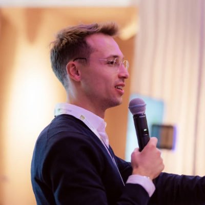 On a mission to democratise real estate investment and make housing affordable.
ex-private equity RE.
https://t.co/sixRm9CV3J
All opinions are my own.