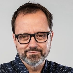 Quand je n'en peux vraiment plus de parler politique, je tweete sur le foot. Ce que j'écris ici n'engage que moi et encore...