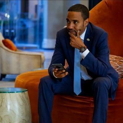hamid_gade's profile picture. 🎙️🎯 Analyste et Observateur indépendant | Economie, Sécurité & géopolitique au Sahel.
📍 Niger🇳🇪 | Enquêtes, cartes, vérités, corruption & décryptage.