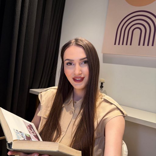 Eeglukud796307's profile picture. Keep your chin up