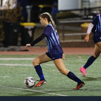 Morgan_Lovell7's profile picture. NEFC 08 GA, Midfielder, #7 - Franklin High School Class of 2026