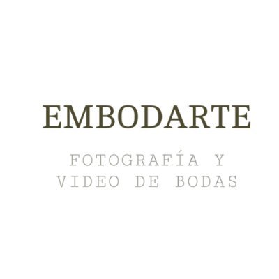 Bienvenidos a Embodarte. Somos un estudio de fotografía y video con sede en Madrid, especializado en bodas. Nos enfocamos en capturar momentos naturales.