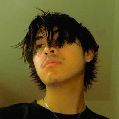 Logie 🍞さんのプロフィール画像
