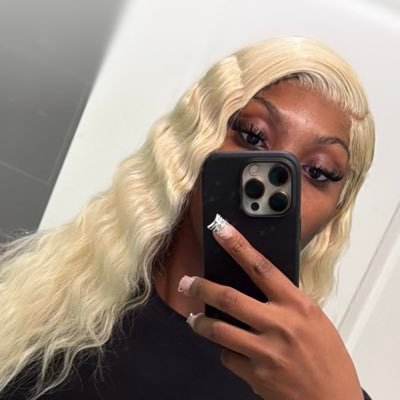 naeeeedadon's profile picture. 