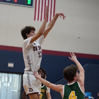 DeSmet 27’ | STL | 6’5 forward | 4.3 GPA | Cell: (314)648-5388 | chase.lindell09@gmail.com