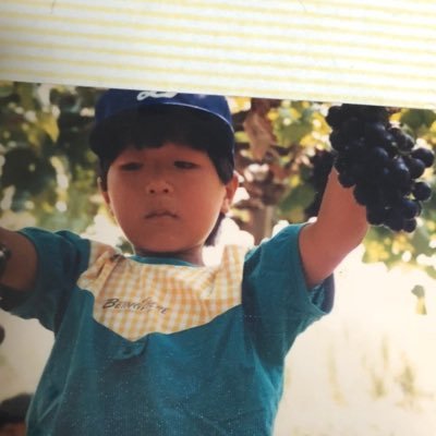 日本プロ麻雀協会 理事・関西事務局長を務め、主に西日本地区の運営に携わっています。『守成の君』運営は天職⁉︎のISTJ(管理者タイプ)。第2回・第6回WCS優勝。プロ野球観戦・株式投資・ダイビング・旅行・御朱印集め。