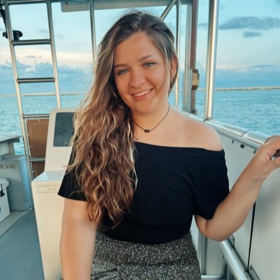 Technology & Esports Navigator @LifeRemodeled | Esports Coach @Denby_HS | Advocate for Women in Gaming | Opinions are my own | M ❤️🔥 jenna@liferemodeled.org