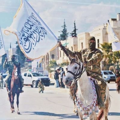 ebnidlep93's profile picture. ابن إدلب العز 💚
أمويّ الهوى ، هاشميّ النّسب
سلفيّ العقيدة .