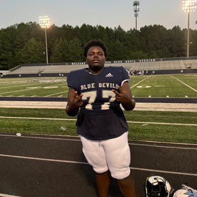 class of 2027 5’8 296/Center/guard/DT,norcross high school/ig: ZTAJ69/email :linemankingaj11@gemail.com/phone: 4045767492