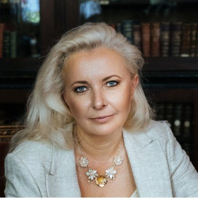 NatashaGrantGib's profile picture. Neurolinguistic Consultant | Creator of the GRANT Method | Helping Men Reclaim Inner Strength & Clarity through Archetypes, Symbols & Language