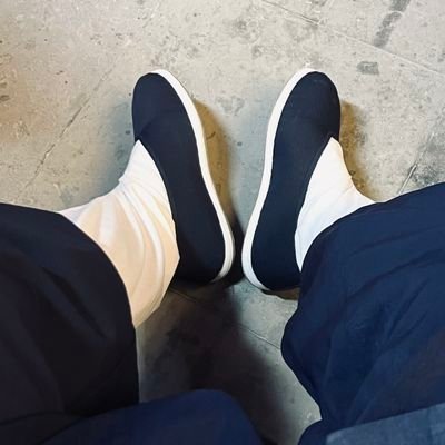 qiurenhuei1986's profile picture. 狗畜生道士，已舍弃了人的一切，成功蜕变成为了一个狗畜生，畜生QQ:3942211620，VX:13326619594