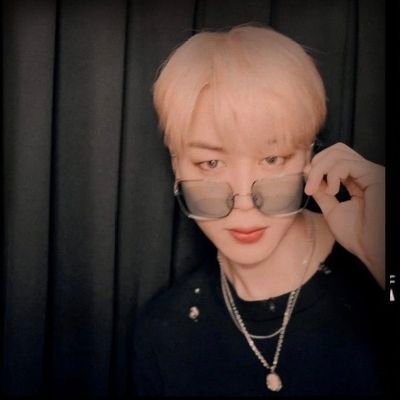 wendy_2717's profile picture. only for Jimin and jimin ONLY
We hope to be with you for as long as possible - Jimin
The world shines brighter since the day JIMIN arrived - Jimins Dad