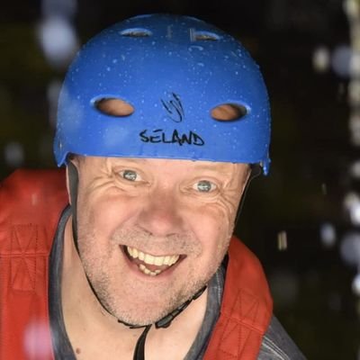 chrism_wigan's profile picture. loves beer, food, sport, music and the company of family and friends and ideally a mix of all these things