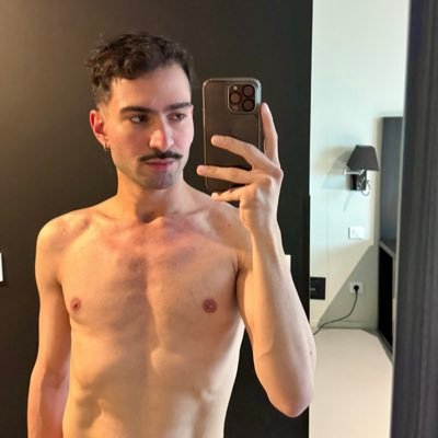 📍🇫🇷 | 🗣 🇫🇷🇬🇧🇱🇧(🇩🇪) | music, cinema & travel | insta: jad97 | ✈️🇱🇧🇮🇹🇻🇦🇪🇬🇩🇪🇨🇿🇦🇹🇨🇭🇫🇷🇧🇪🇪🇸🇴🇲