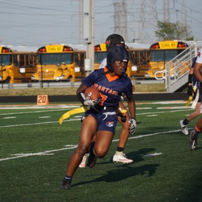 Flag Football RB • Romeoville High School Class of ‘27 • IL • GPA 4.0 • Jersey #7 • 5’3 • Email: christabelagyeman922@gmail.com