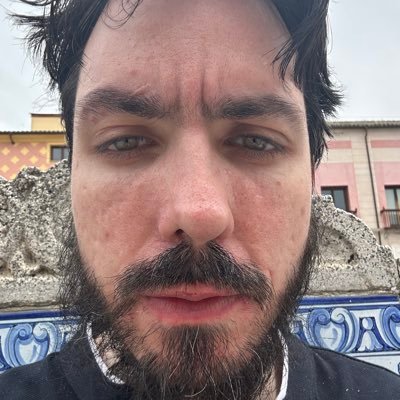 raul_galiana's profile picture. Cualquier parecido con la realidad es pura coincidencia...