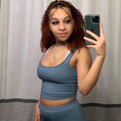 18+🔞 #hit me up if you wanna chill Text me when you’re bored for hookup and hot contents🔞🥵🍑. Don’t come to my DM asking for free service.