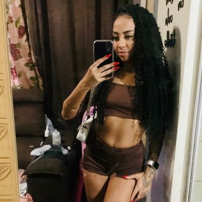 cardosothay7's profile picture. twitter novo, perdi o outro