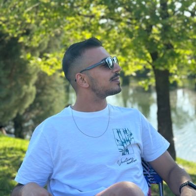 Metinekizzz's profile picture. 