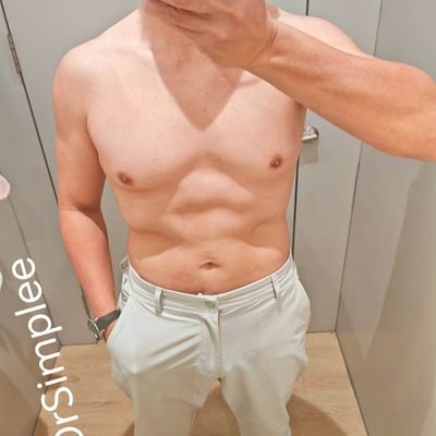 DrSimpleee's profile picture. 本人没有什么优秀, 进珠4圈9毫米, 48颗.
住在新山与新加坡. https://t.co/Uw9dE62JrL

能在这里相聚, 就是缘份. 本身是个还不错的男生. 说话有思维有礼貌, 喜欢结交朋友, 本身喜欢爱笑, 性格开朗, 阳光正能量的人. 希望我的性格, 能带给你快乐已开心. 期待你朋友